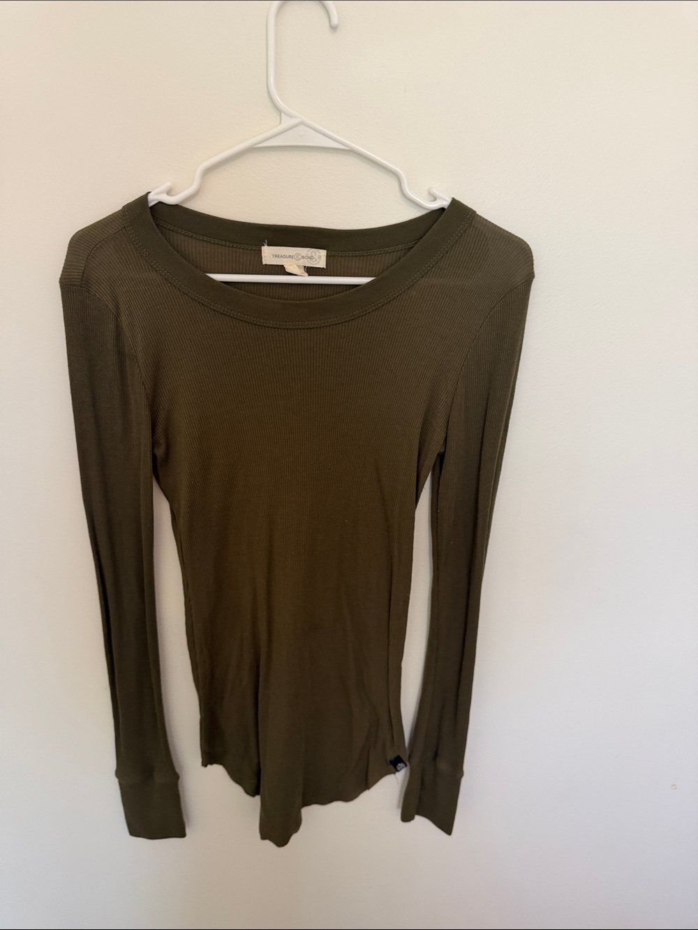 Treasure & Bond Olive Green Ribbed Long-Sleeve Tee